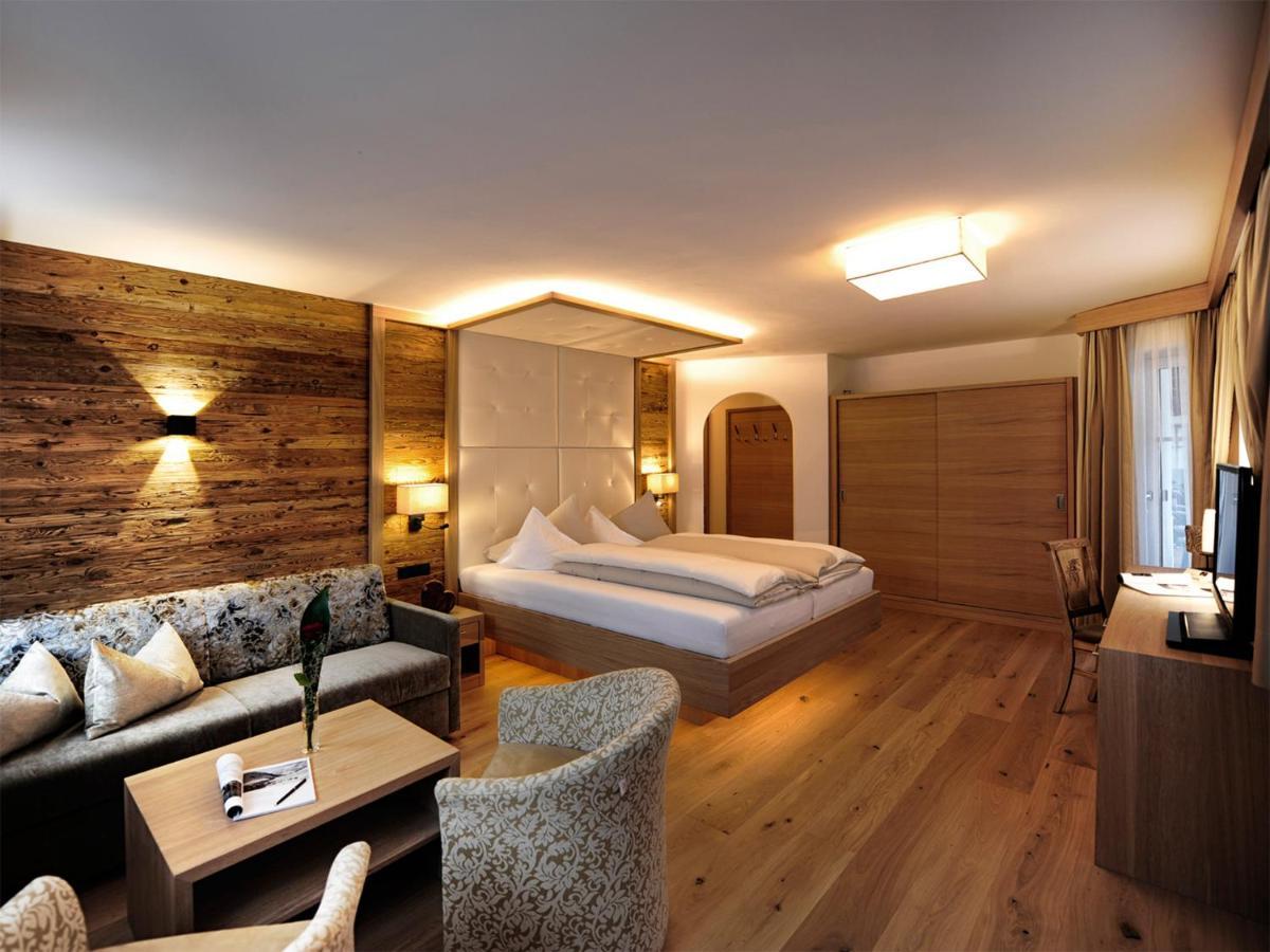 Salnerhof Superior Lifestyle Resort Ischgl Phòng bức ảnh