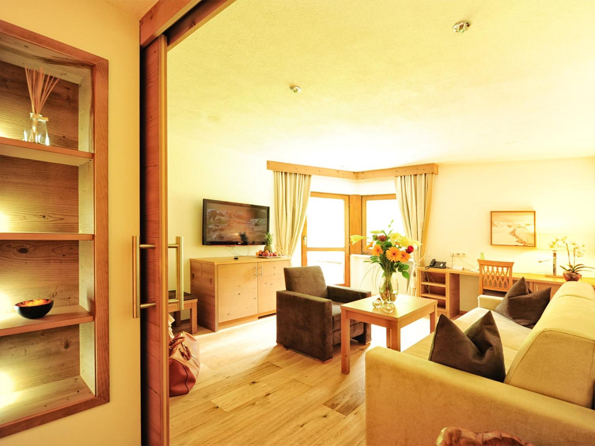Salnerhof Superior Lifestyle Resort Ischgl Phòng bức ảnh
