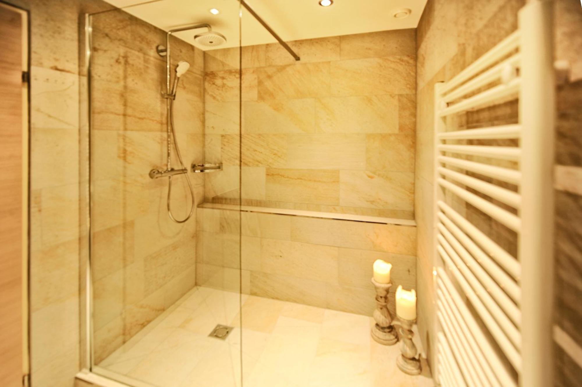 Salnerhof Superior Lifestyle Resort Ischgl Phòng bức ảnh