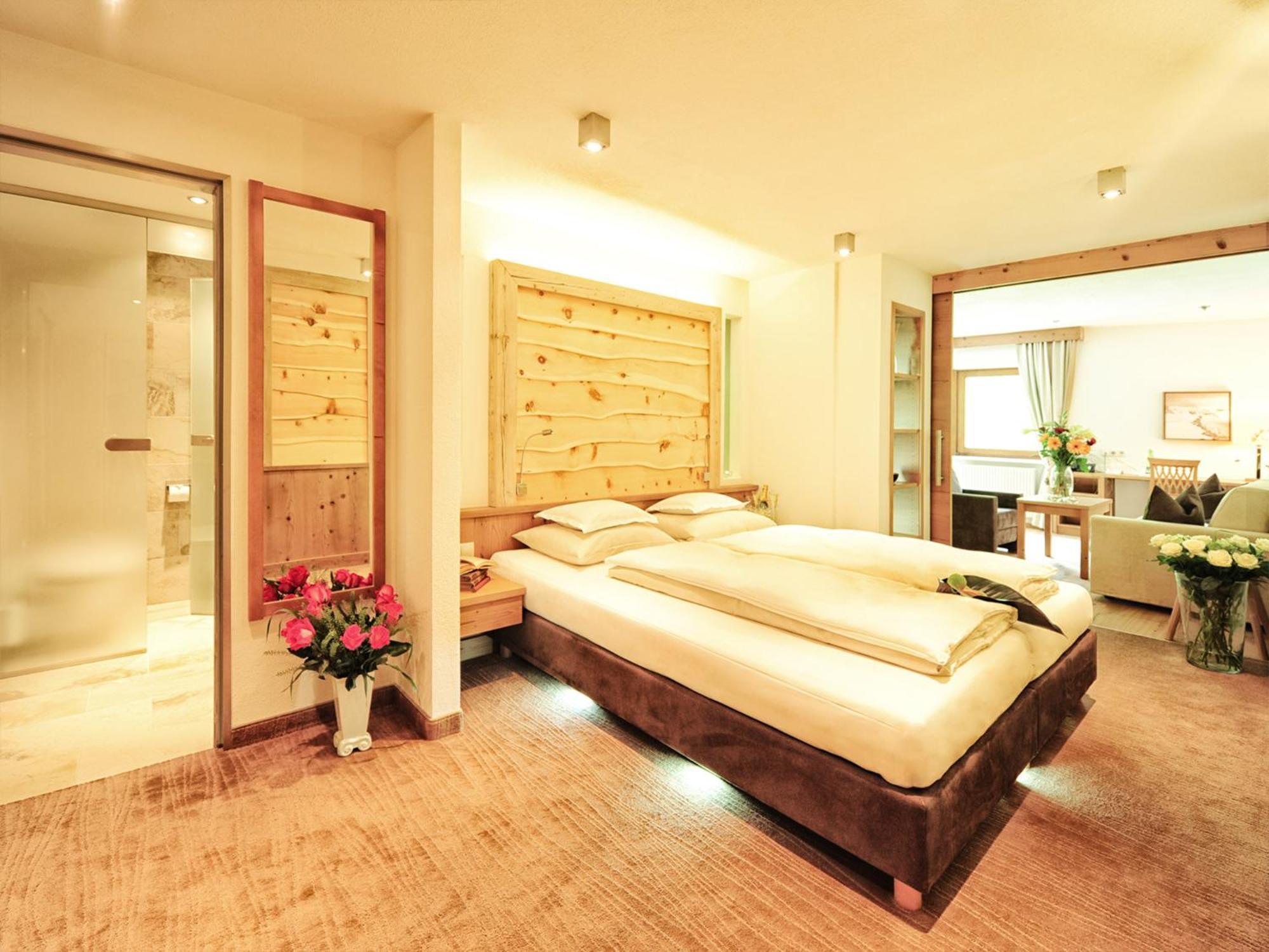 Salnerhof Superior Lifestyle Resort Ischgl Phòng bức ảnh
