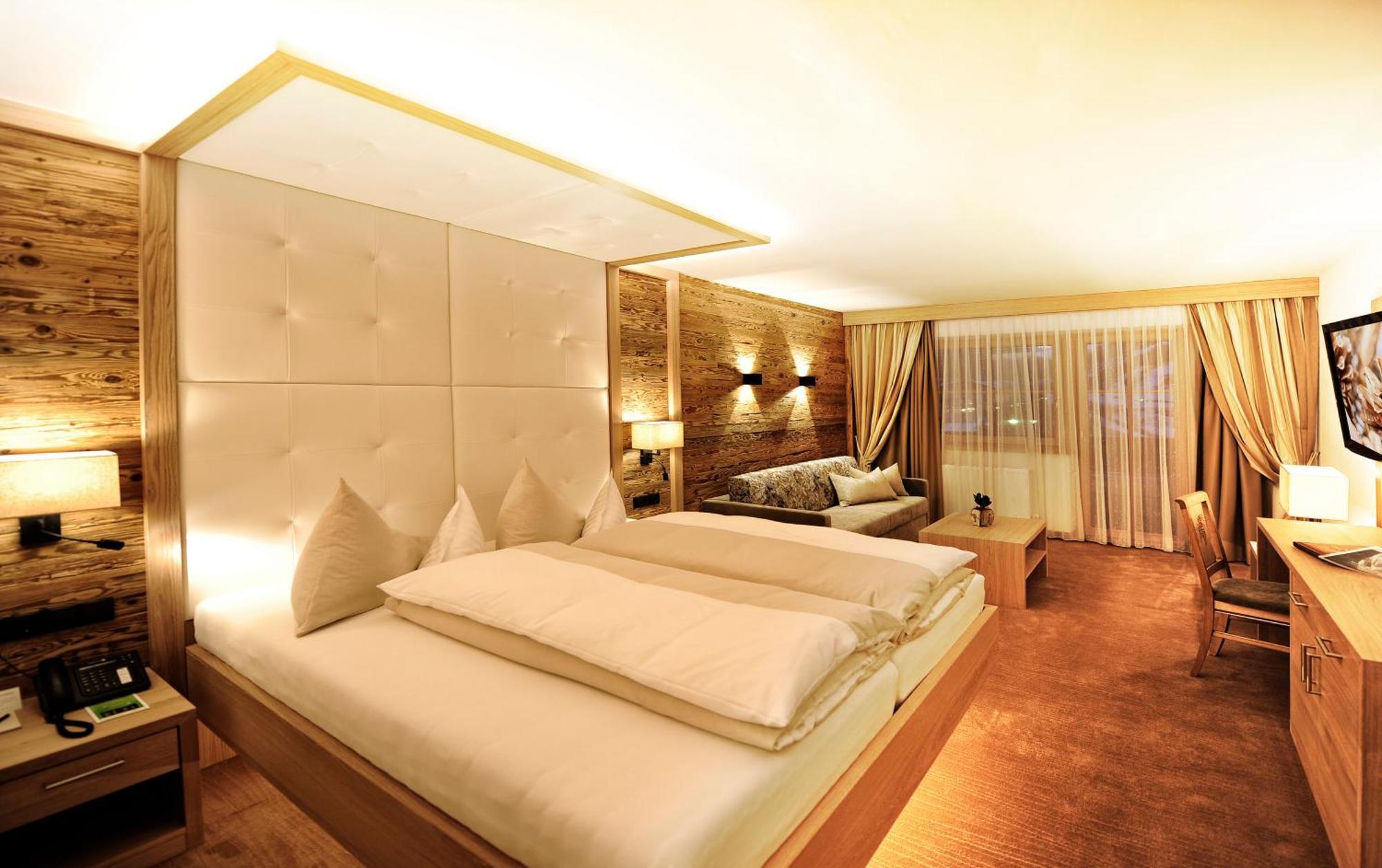 Salnerhof Superior Lifestyle Resort Ischgl Phòng bức ảnh